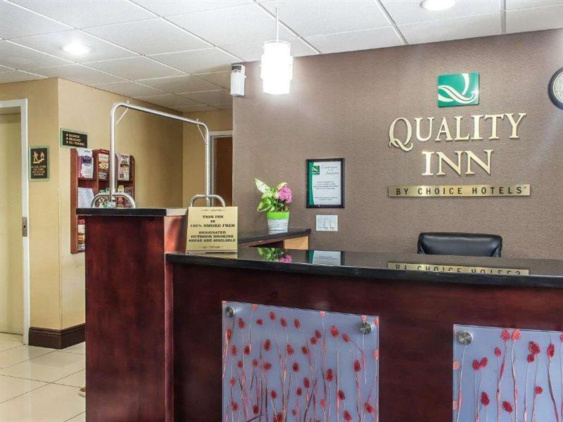 Quality Inn Near Mountain Creek Vernon Buitenkant foto